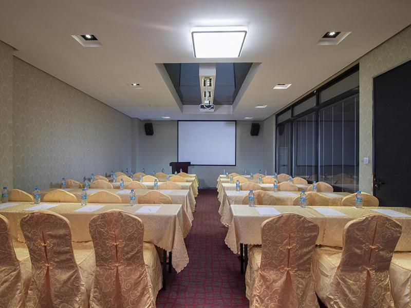 Vienna Hotel Dongguan Houjie Avenue Экстерьер фото