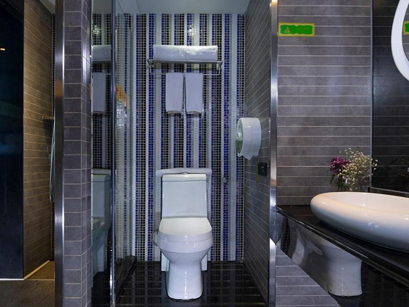 Vienna Hotel Dongguan Houjie Avenue Экстерьер фото