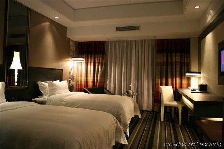 Vienna Hotel Dongguan Houjie Avenue Номер фото