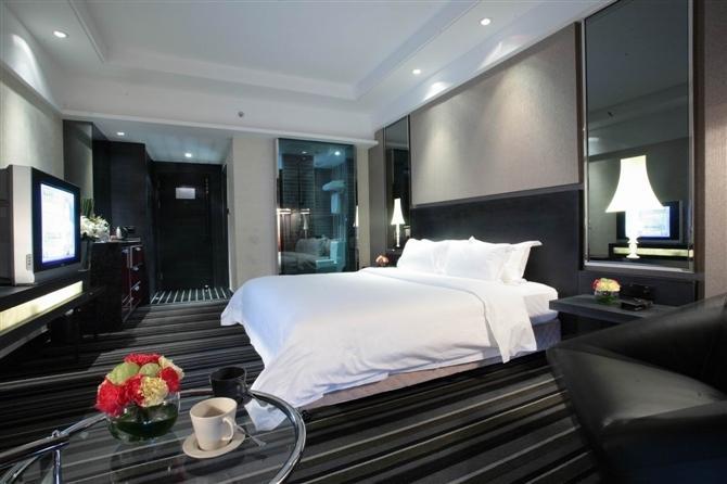Vienna Hotel Dongguan Houjie Avenue Номер фото